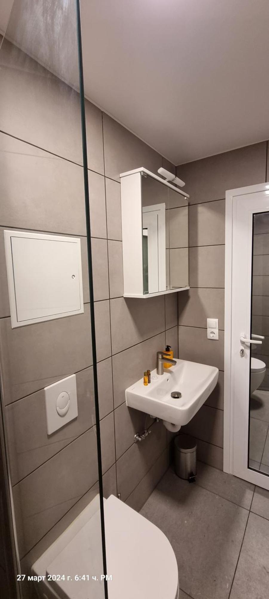 Studio Apartment Naehe S-Bahn Inklusive Parkplatz Oberesslingen Esterno foto