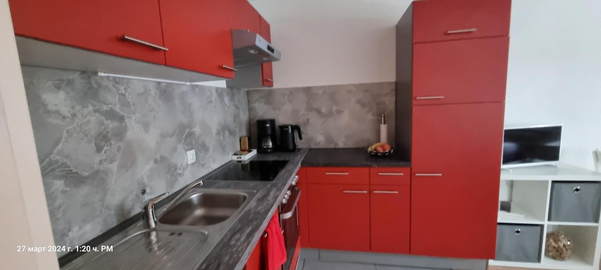 Studio Apartment Naehe S-Bahn Inklusive Parkplatz Oberesslingen Esterno foto